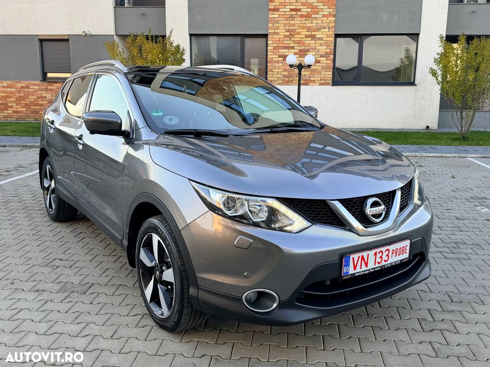 Nissan Qashqai - 1