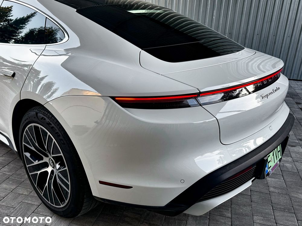 Porsche Taycan 2020 photo 3