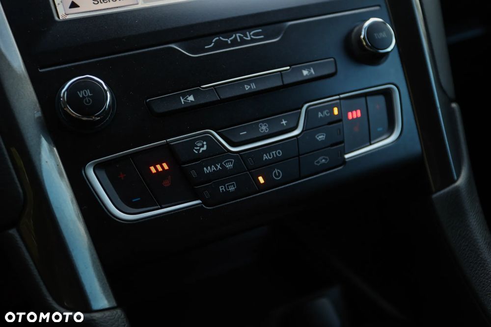 Ford Mondeo 2.0 EcoBlue Titanium - 30