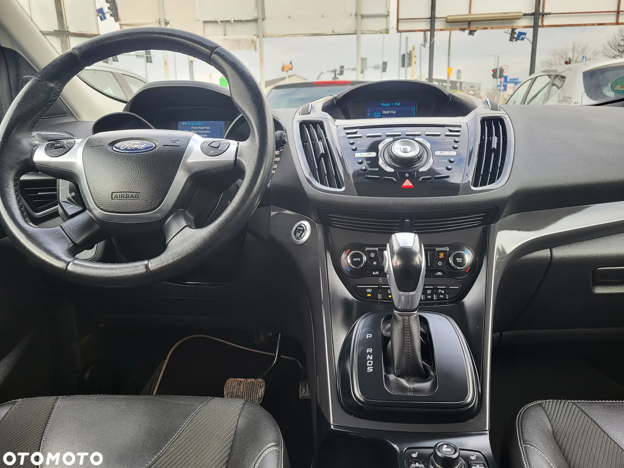 Ford Kuga - 18