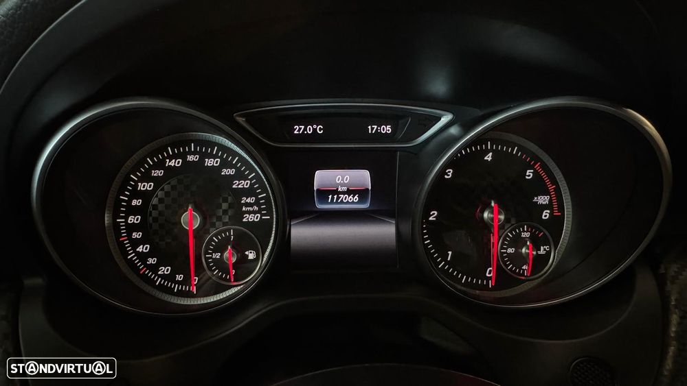 Mercedes-Benz A 180 d AMG Line - 17