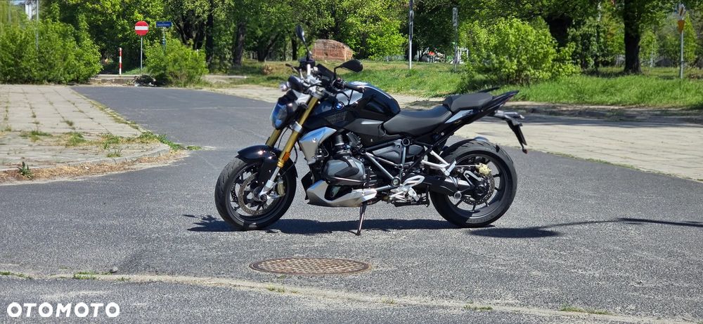 BMW R - 6