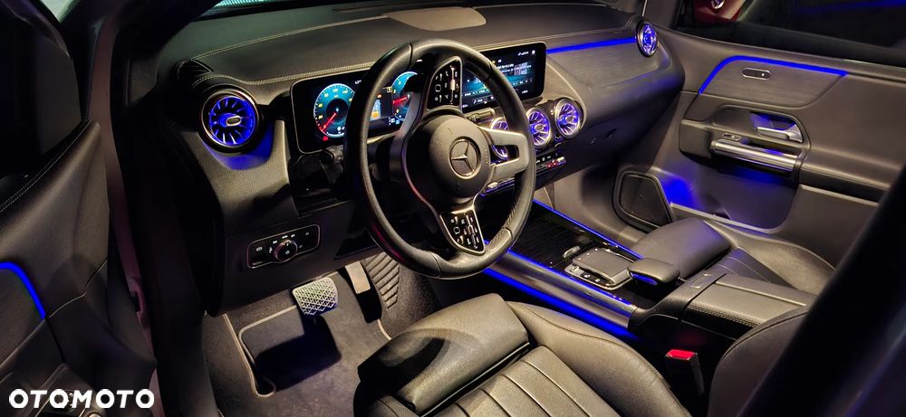 Mercedes-Benz Klasa B 180 7G-DCT Edition 19 - 31