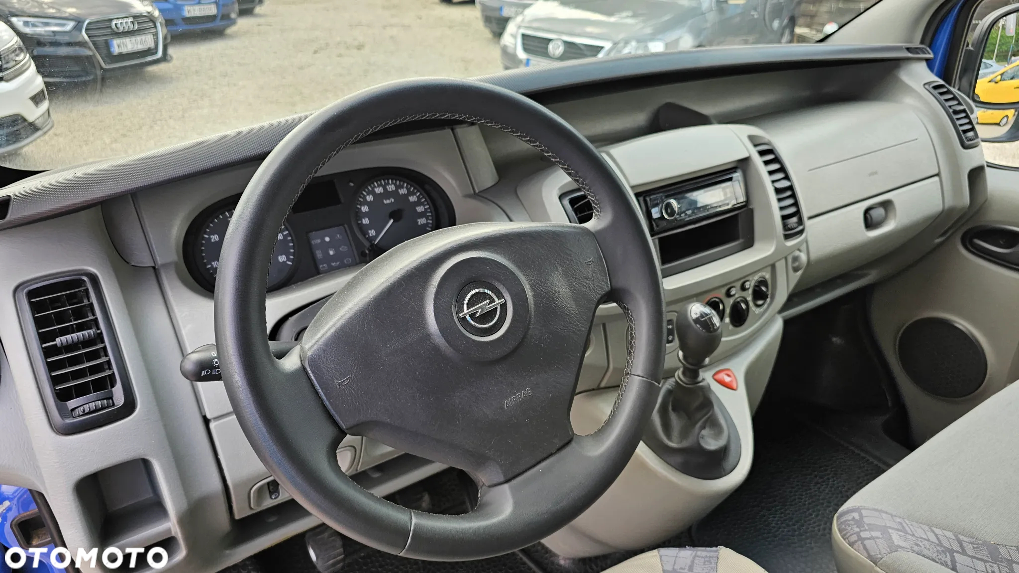 Opel Vivaro DTI Tour - 14