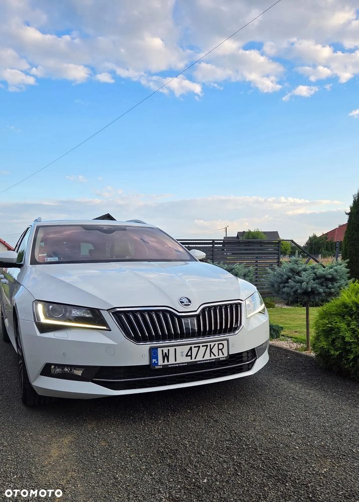 Skoda Superb 2.0 TDI 4x4 L&K DSG - 1