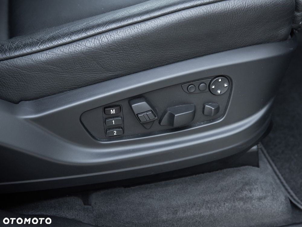 BMW X5 xDrive35d - 33