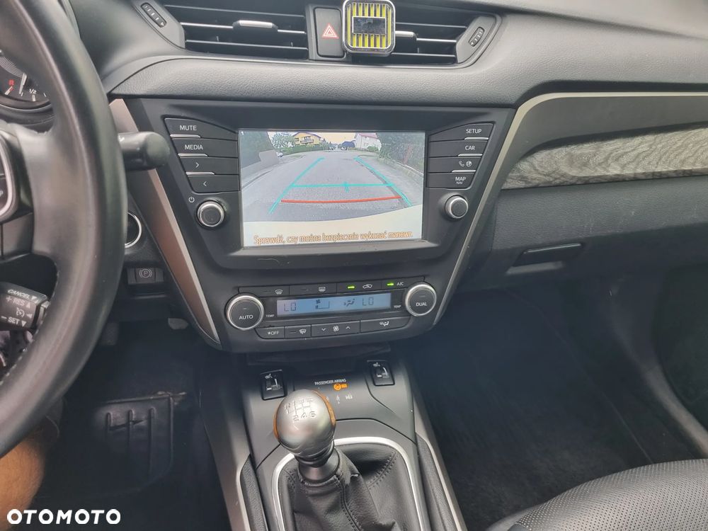 Toyota Avensis - 15