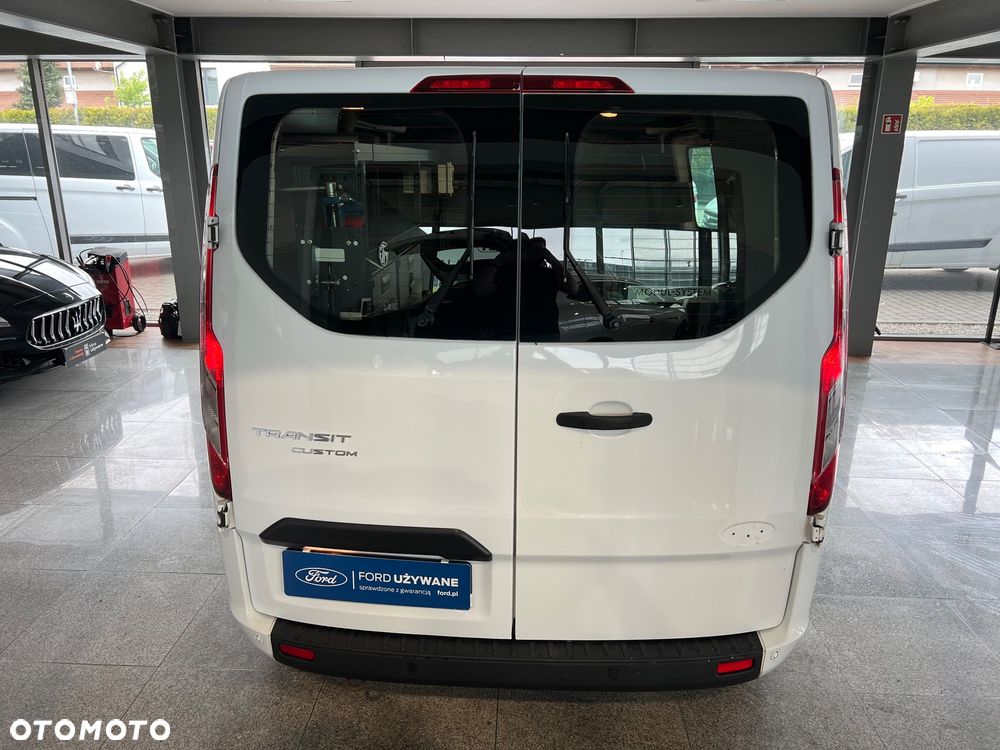 Ford Transit Custom - 13
