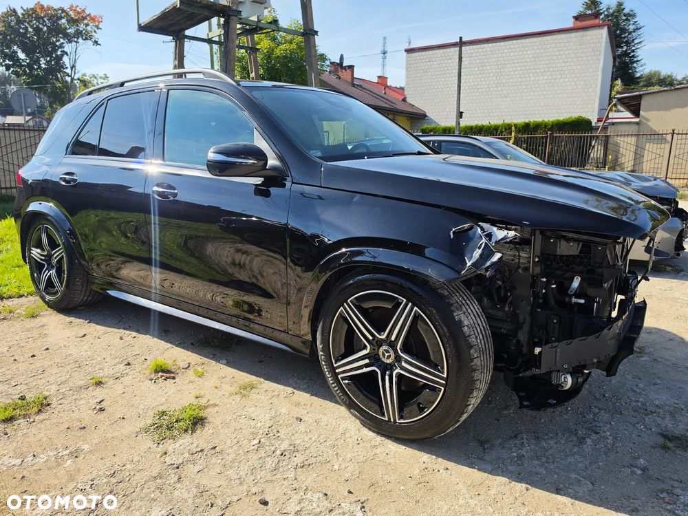 Mercedes-Benz GLE 300 d mHEV 4-Matic AMG Line - 12