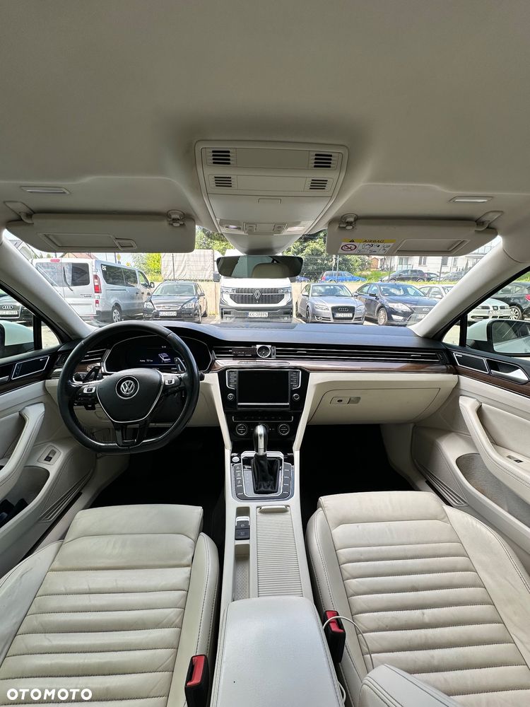 Volkswagen Passat 2.0 TDI Bi-Turbo BMT 4Mot Highline DSG - 8
