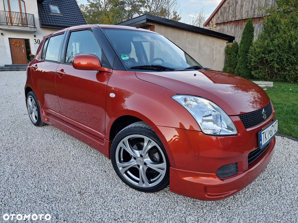 Suzuki Swift 1.3 Limited 25 - 2