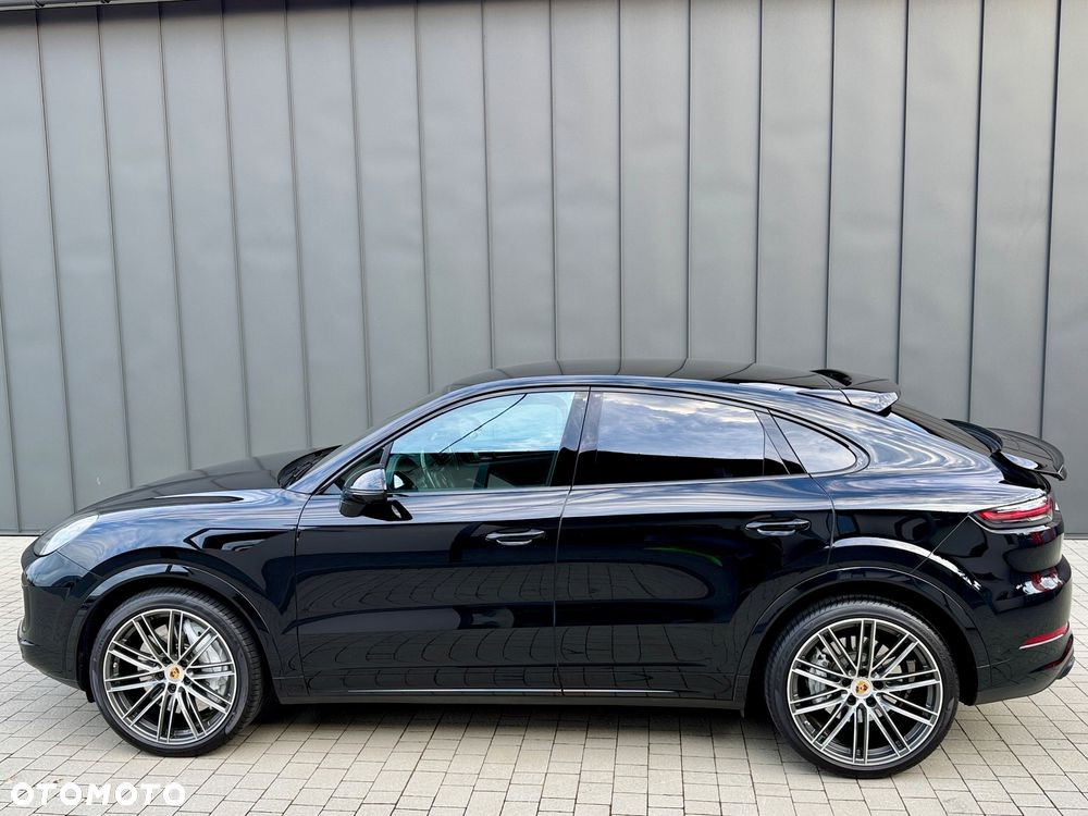 Porsche Cayenne Turbo - 15