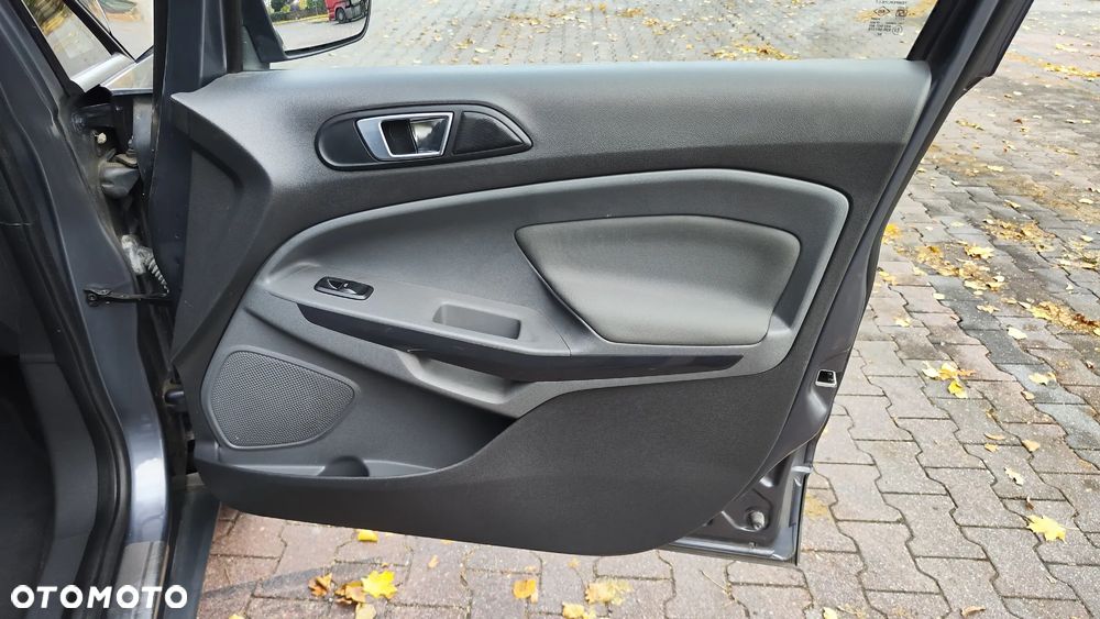 Ford EcoSport 1.0 EcoBoost TITANIUM - 31