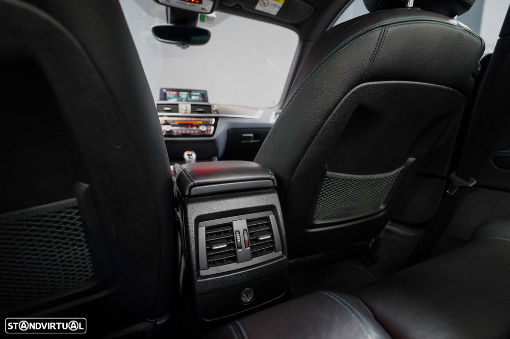 BMW M2 Auto - 29