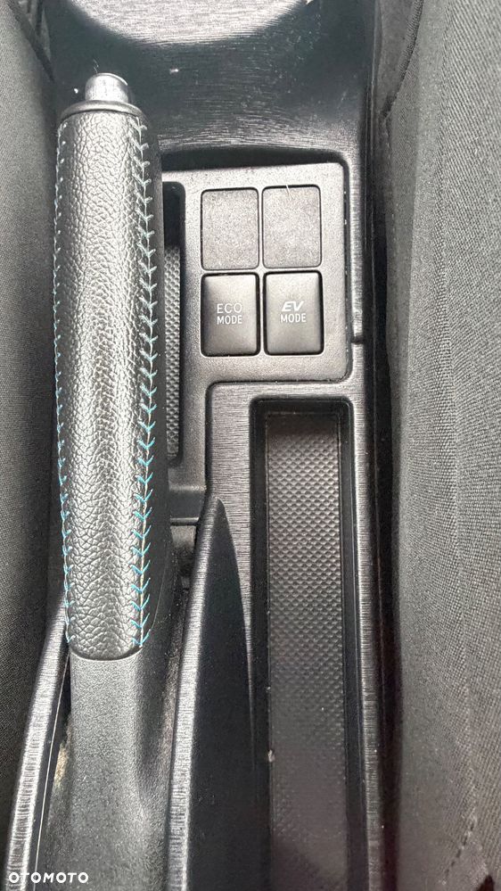 Toyota Yaris - 32