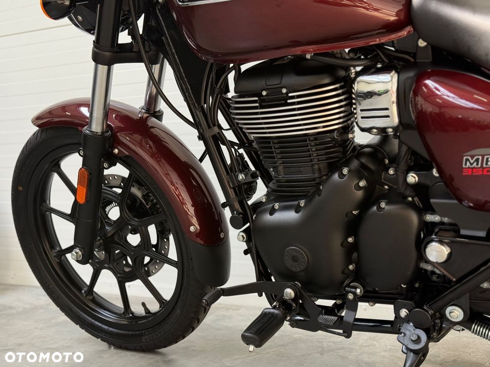 Royal Enfield Meteor - 31