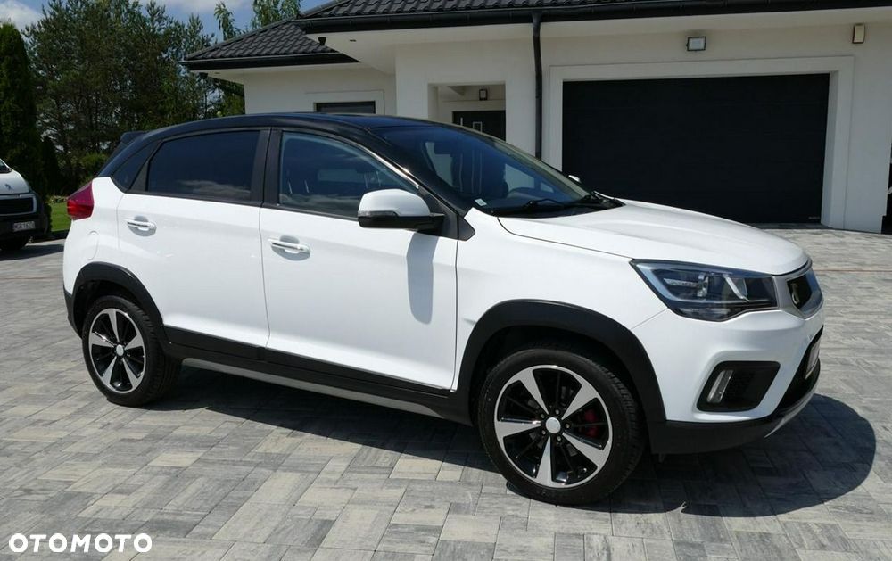 Volkswagen T-Roc - 17
