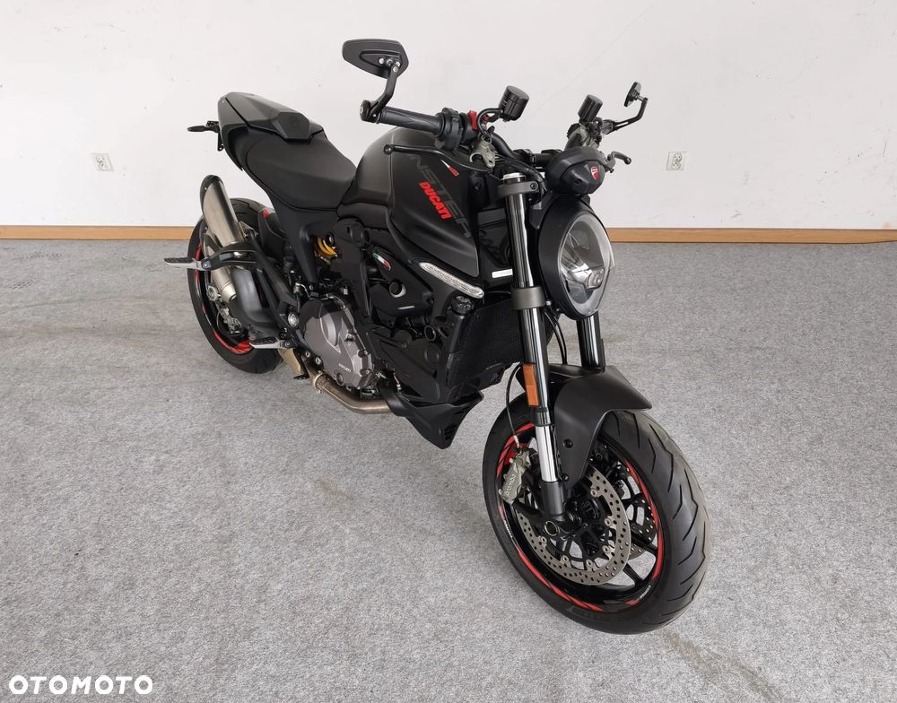 Ducati Monster - 1