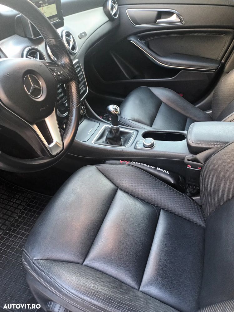 Mercedes-Benz CLA 180 - 6
