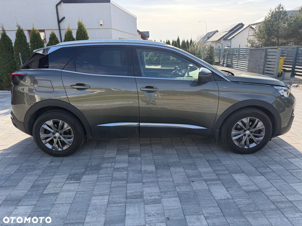 Peugeot 3008 1.5 BlueHDi Allure S&S EAT8 - 3