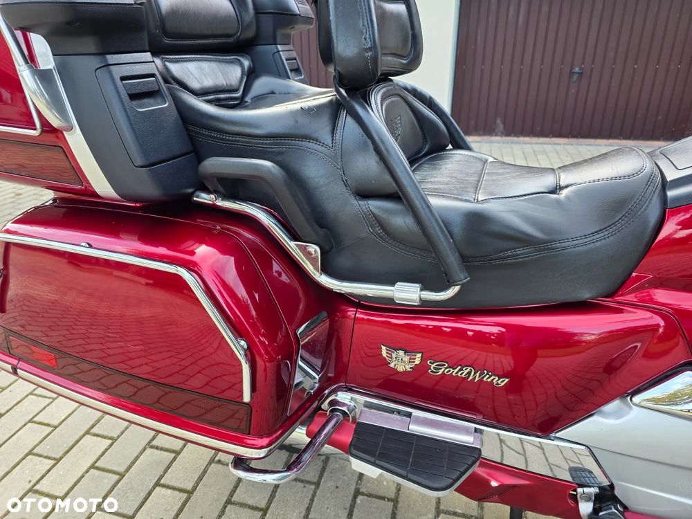 Honda GL - 33