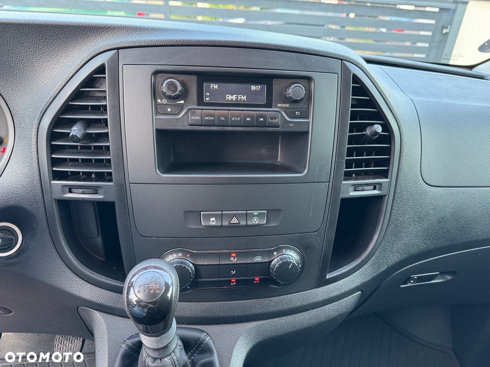 Mercedes-Benz Vito - 16