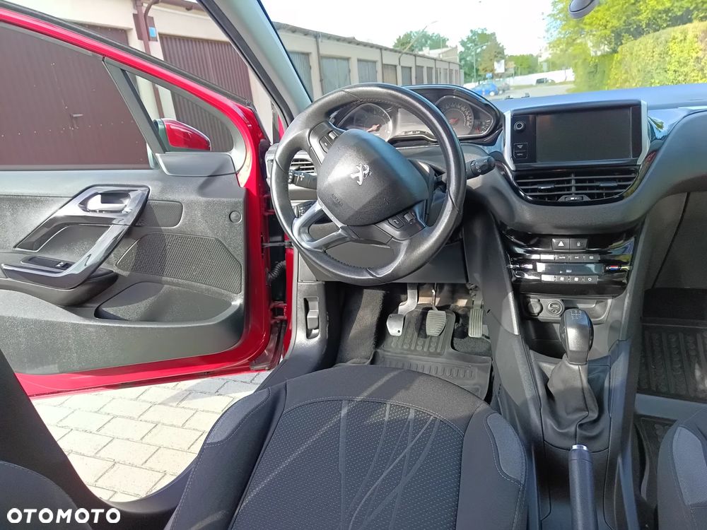 Peugeot 208 e-HDi FAP 92 Stop&Start Allure - 15