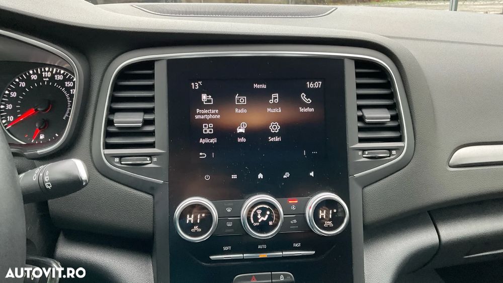 Renault Megane Blue dCi 116 Zen - 15