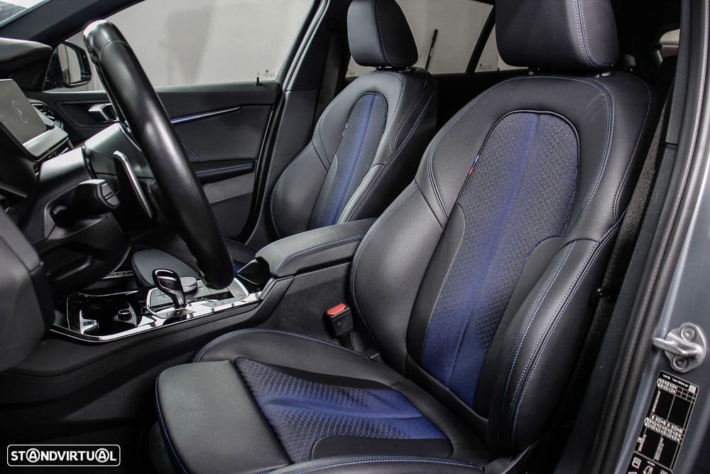 BMW M135i xDrive - 10