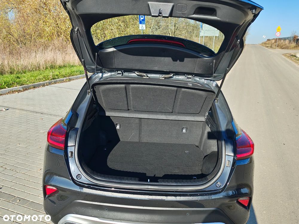 Kia XCeed 1.6 GDI PHEV Business Line DCT - 14