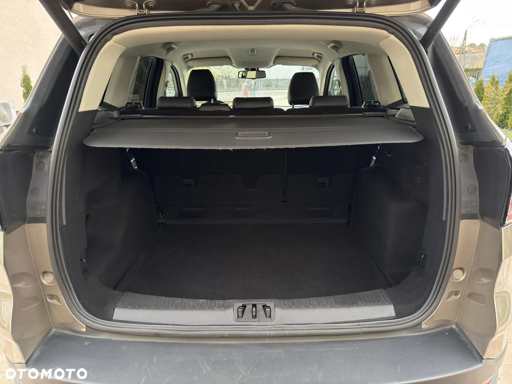 Ford Kuga 2.0 TDCi FWD Titanium - 20