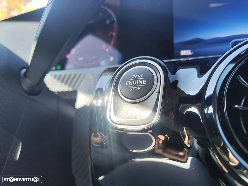 Mercedes-Benz A 200 Standard - 18