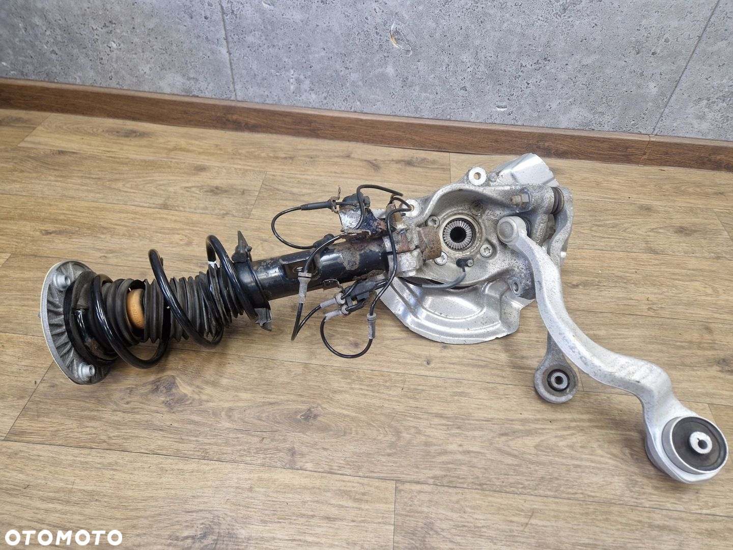 BMW F31 ZWROTNICA PRAWY PRZÓD AMOR EDC VDC ADAPTACYJNY X-DRIVE 6793906 - 6