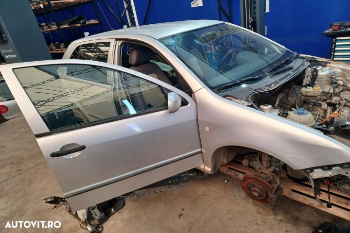 MOTOTR - 1.4 AUA 1.4 AUA Skoda Fabia 6Y  [din 1999 pana  2004] seria Hatchback 5-usi 1.4 AT (75 hp) - 4
