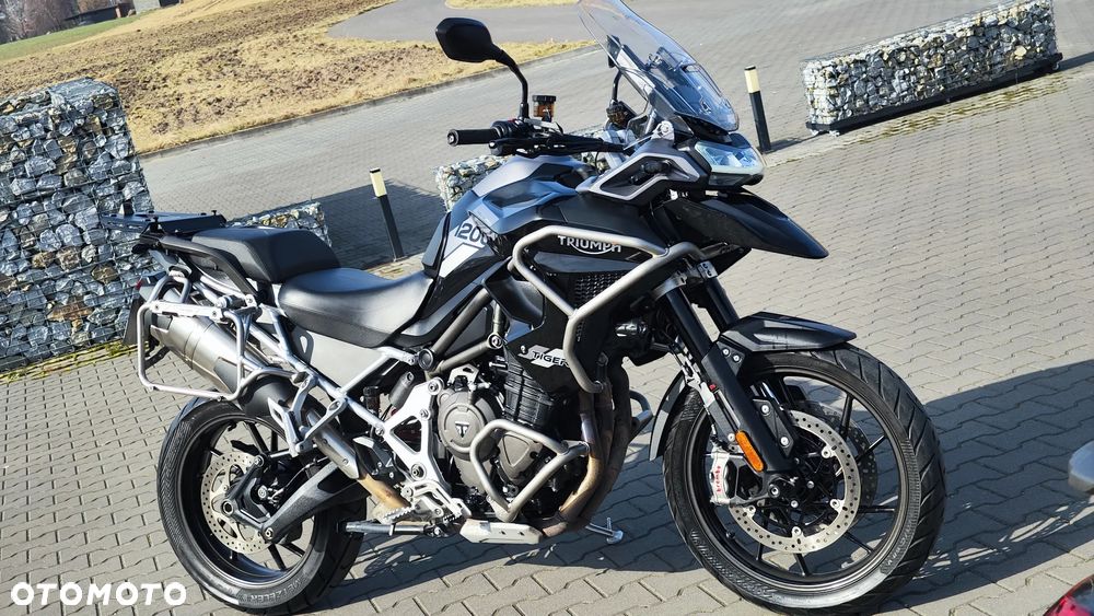 Triumph Tiger - 2