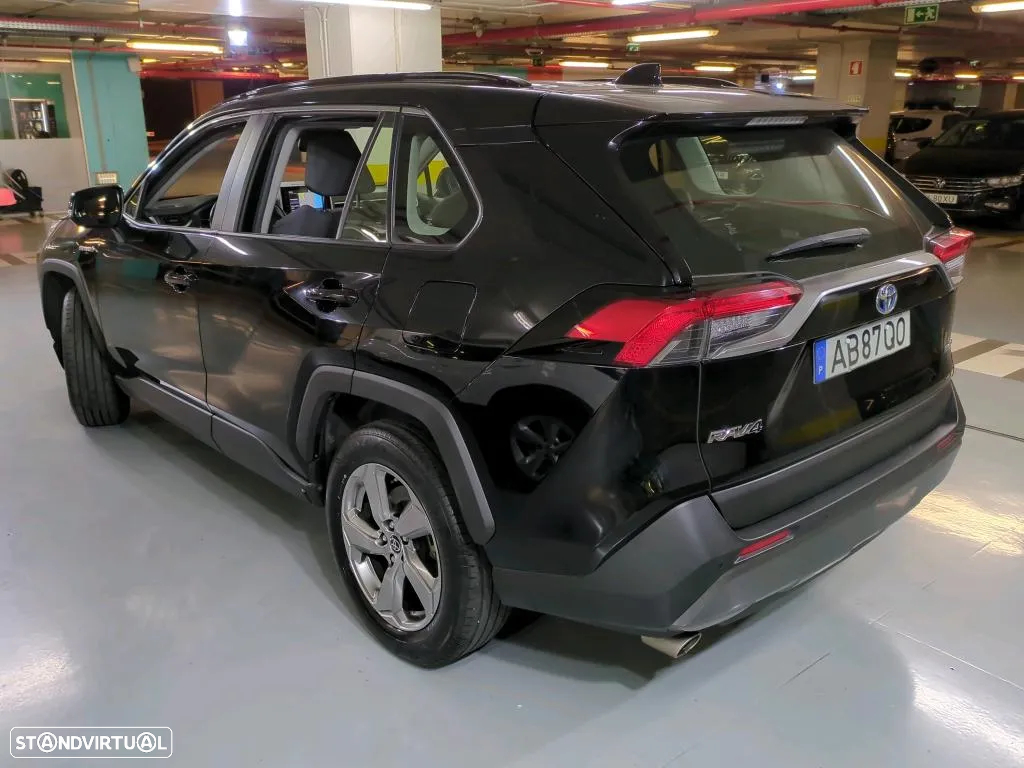 Toyota RAV4 2.5 HDF Comfort - 2