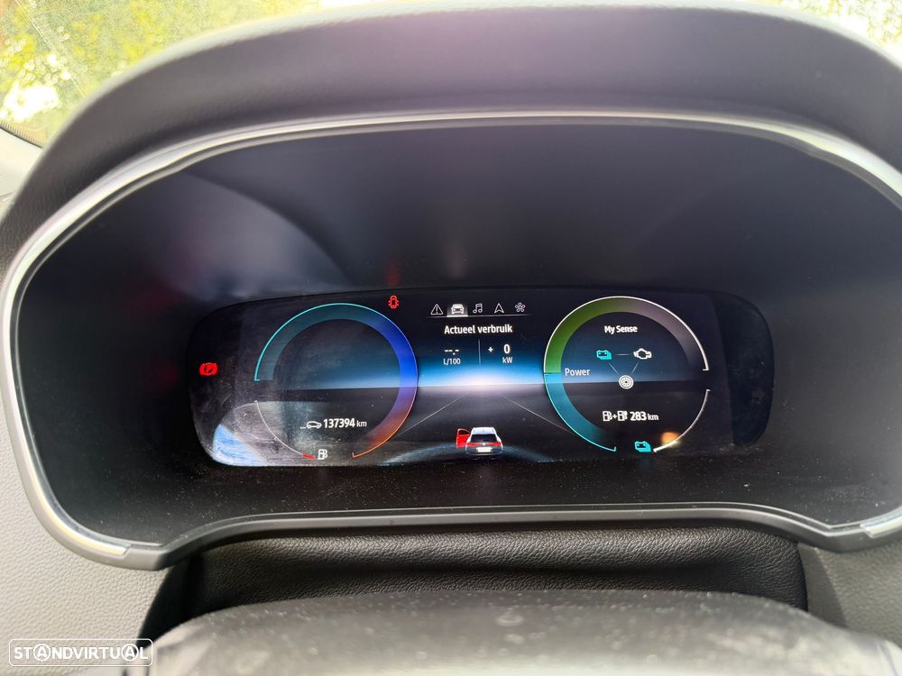 Renault Mégane 1.6 Plug-In Limited - 13