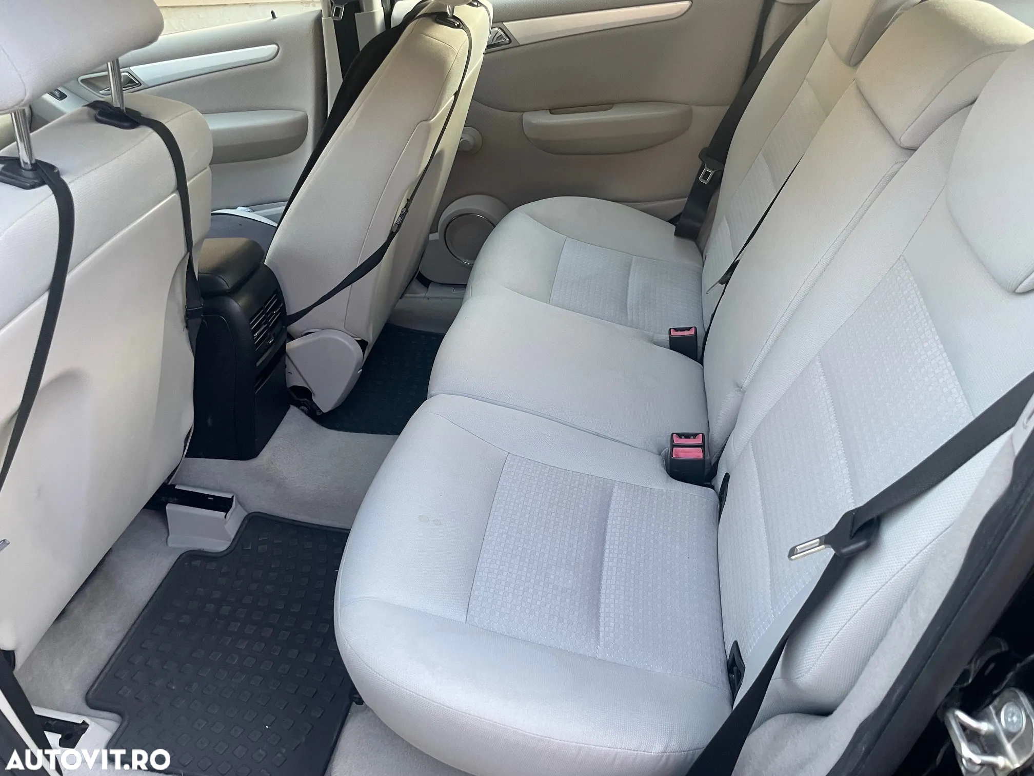 Mercedes-Benz B 170 - 9