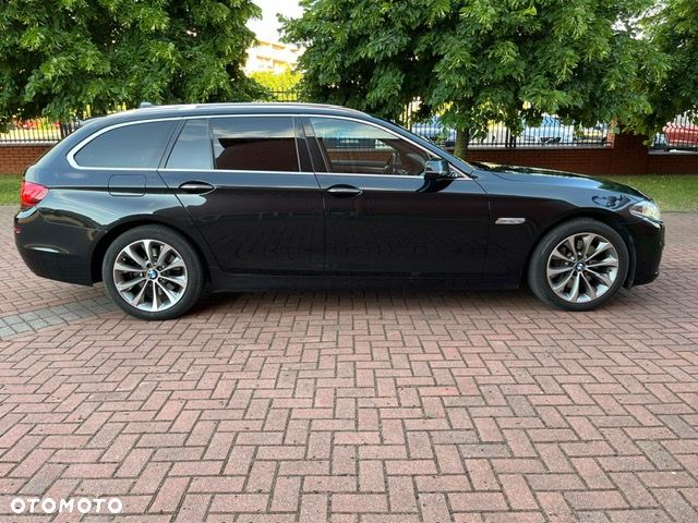 BMW Seria 5 525d xDrive Modern Line - 9
