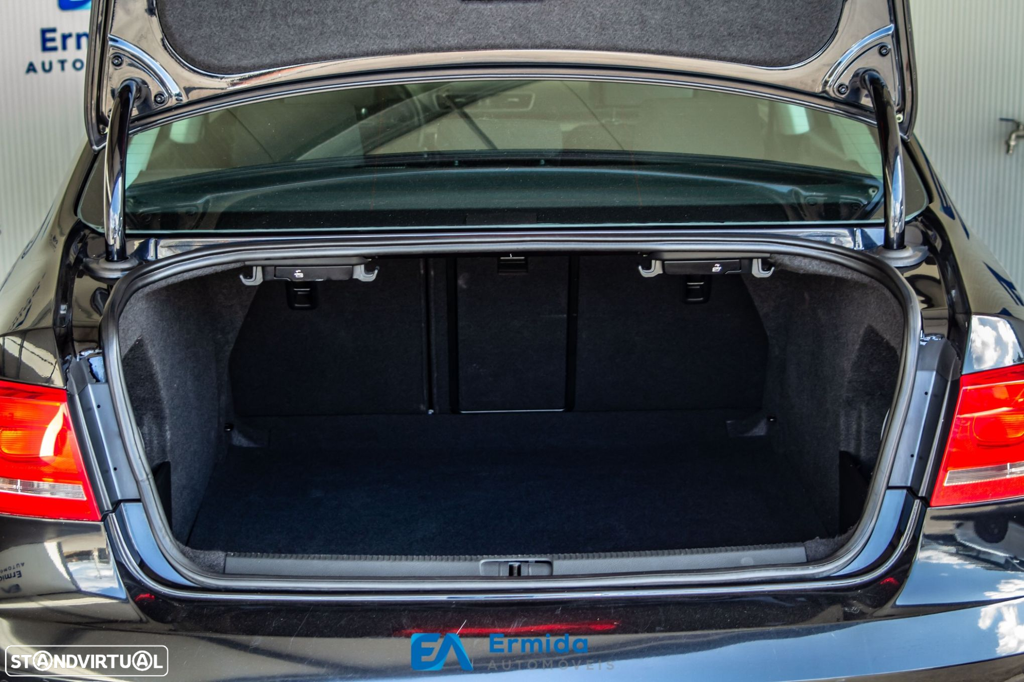 VW Passat 1.6 TDI BlueMotion - 22