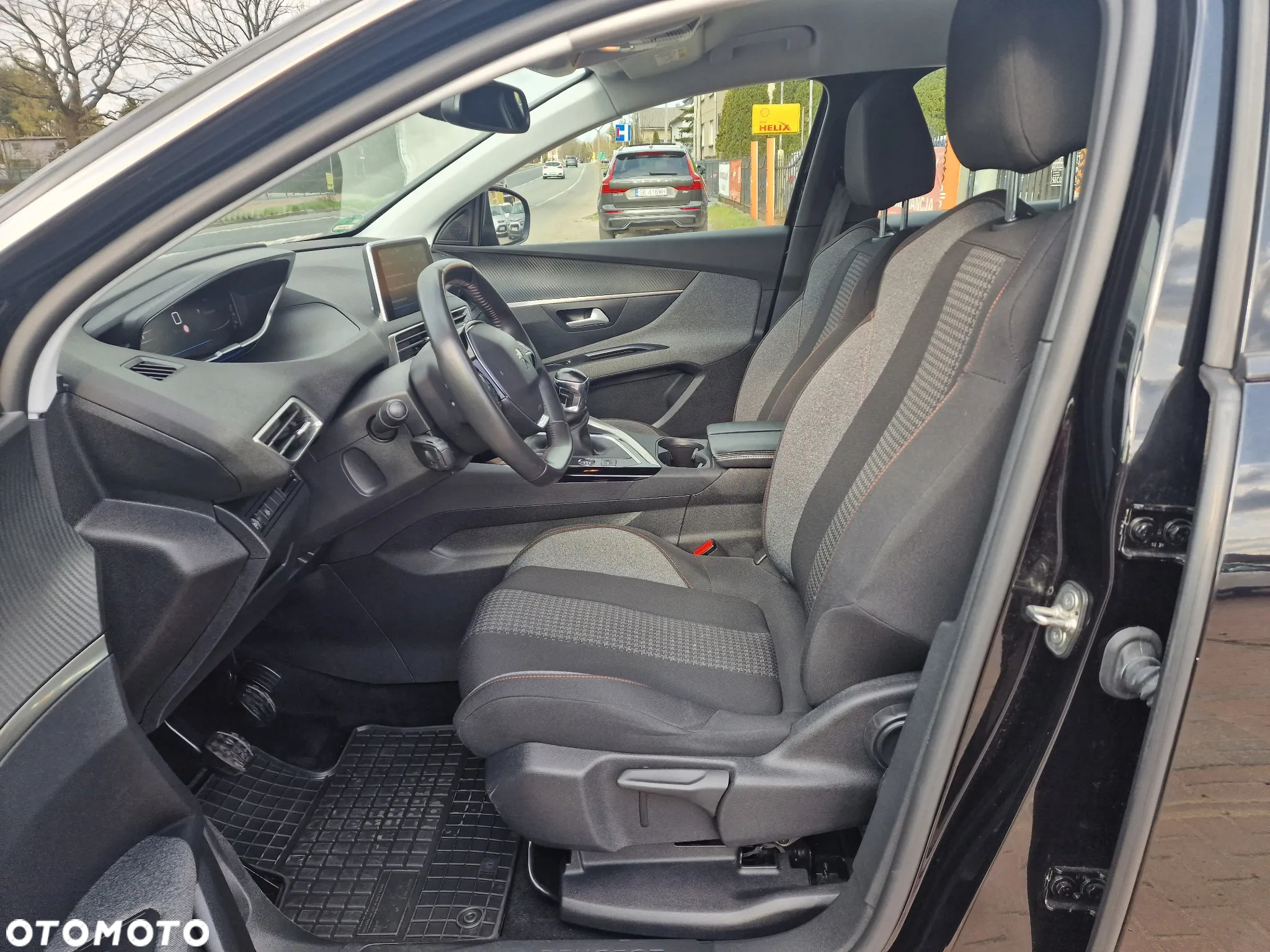 Peugeot 3008 PureTech 130 Stop & Start GPF Allure - 11