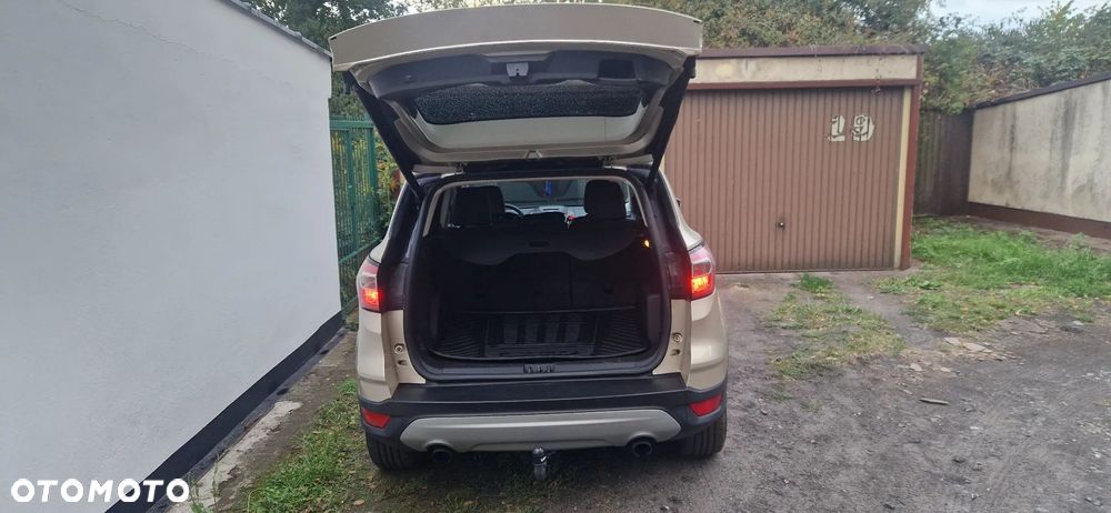 Ford Escape 2.0 EcoBoost AWD Titanium - 2