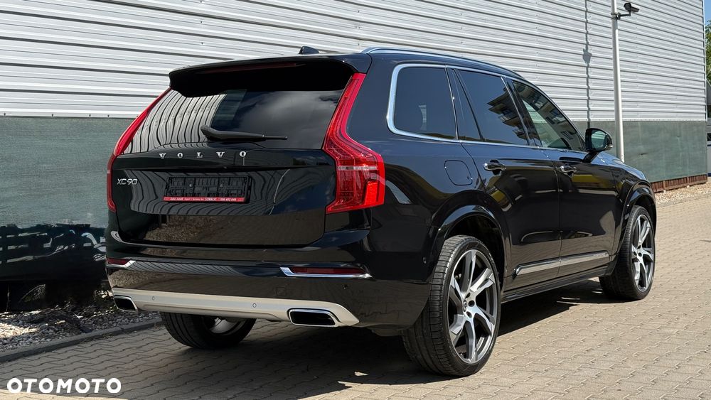 Volvo XC 90 D5 AWD Geartronic Inscription - 4