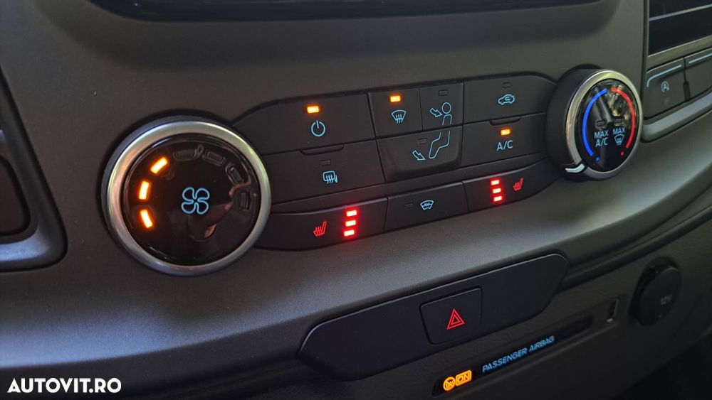 Ford CUSTOM VAN TREND L2H1 FWD - 34