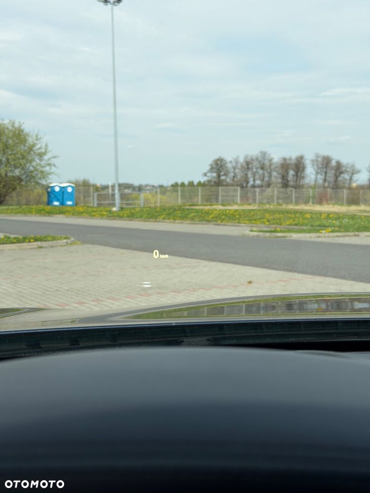 BMW Seria 7 740d xDrive - 31