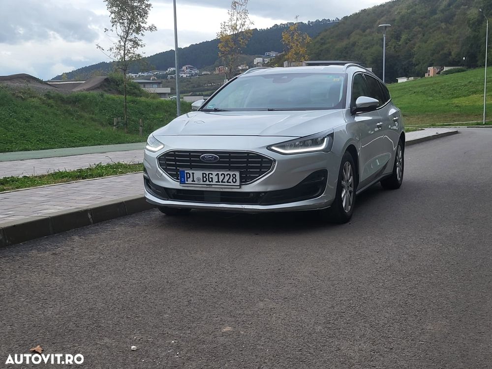Ford Focus 1.5 EcoBlue Start-Stopp-System Aut. TITANIUM - 3
