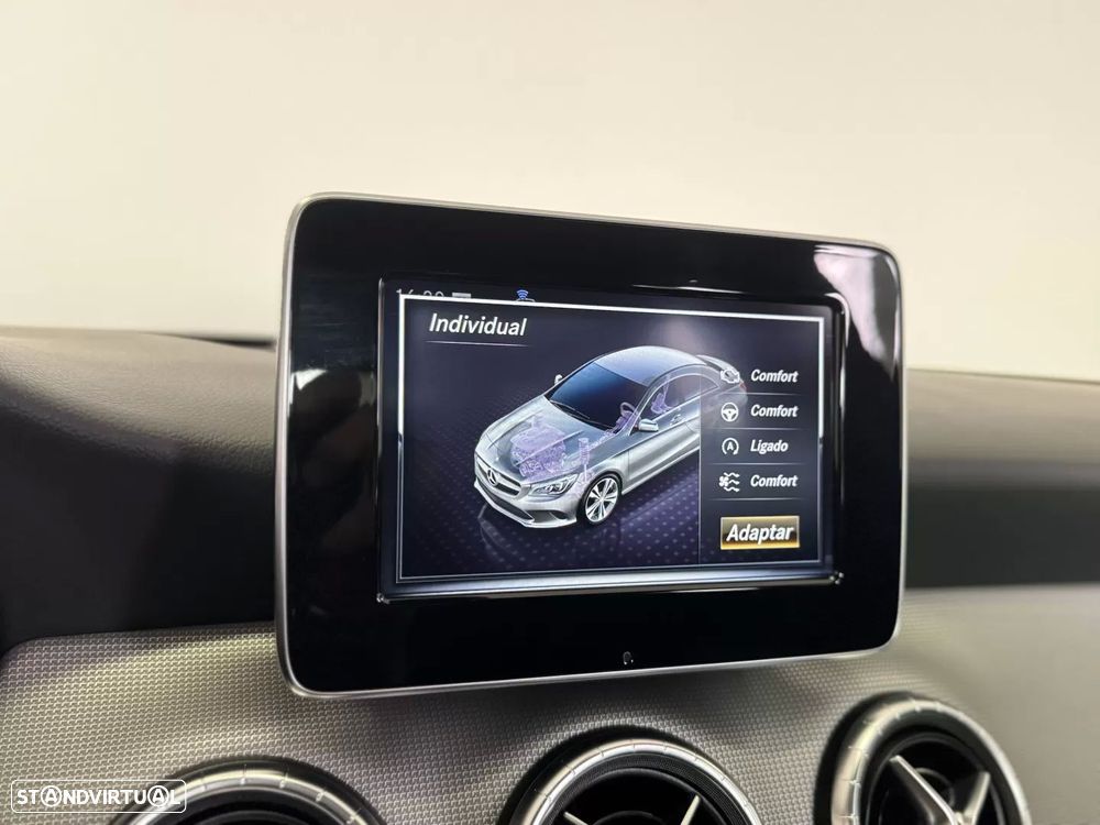 Mercedes-Benz CLA 180 d Urban Aut. - 32