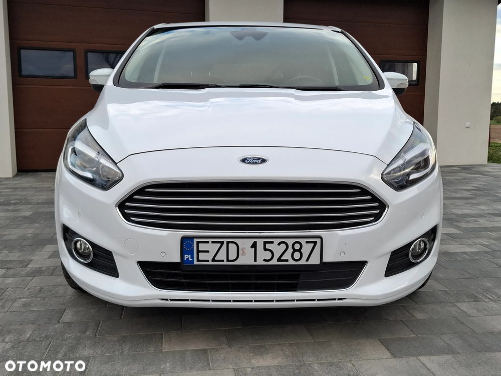 Ford S-Max 2.0 TDCi Titanium PowerShift - 27