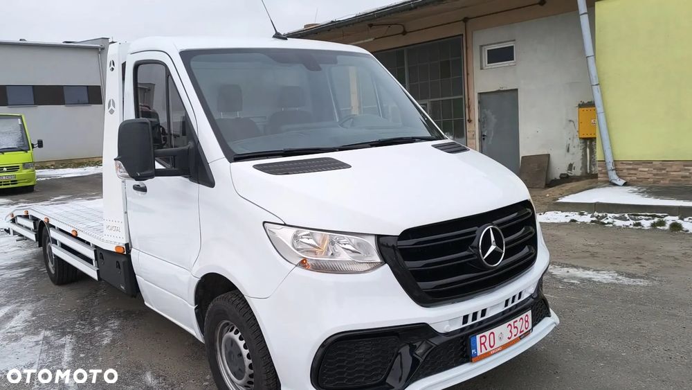 Mercedes-Benz Sprinter - 3