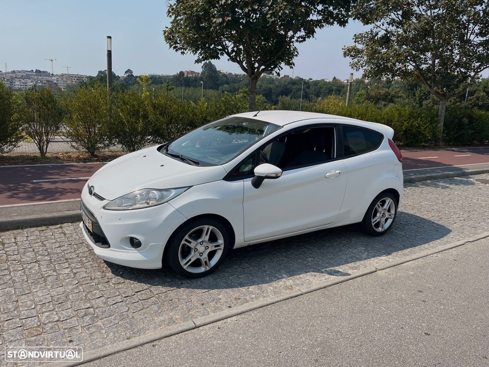 Ford Fiesta - 1